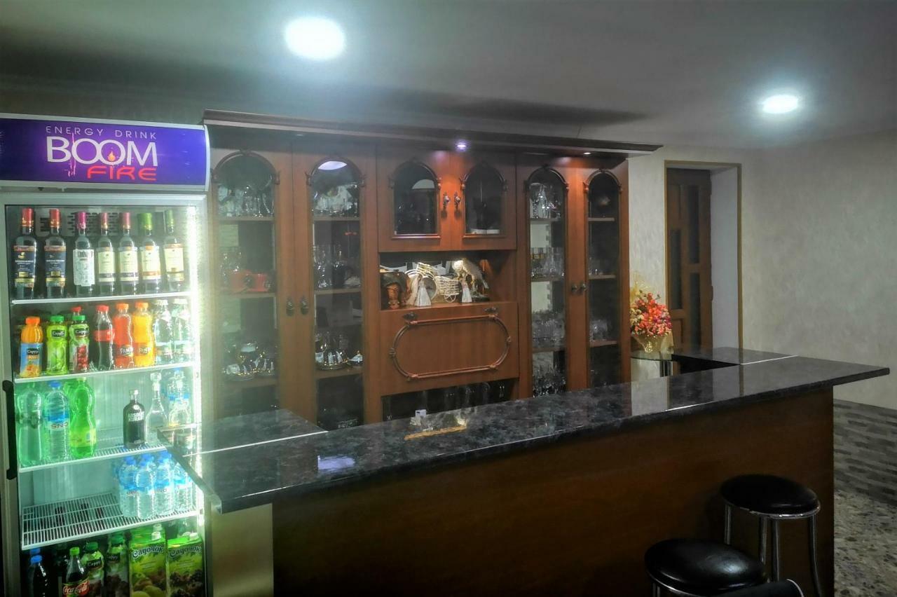 Hostel Sadu 쿠타이시 외부 사진